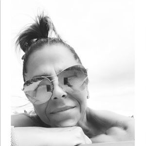 Meet your Posher, Guida